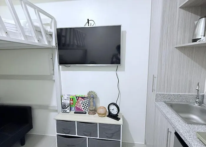 Michaels Cozy Retreat In Cubao Manila